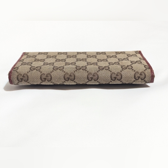 Gucci Monogrammed Gold GG Heart Continental Wallet - Picture 6 of 14